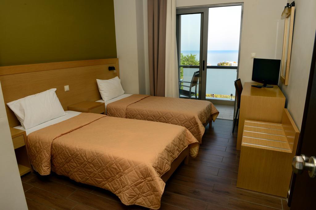 Ionion Hotel Κυπαρισσία Δωμάτιο φωτογραφία