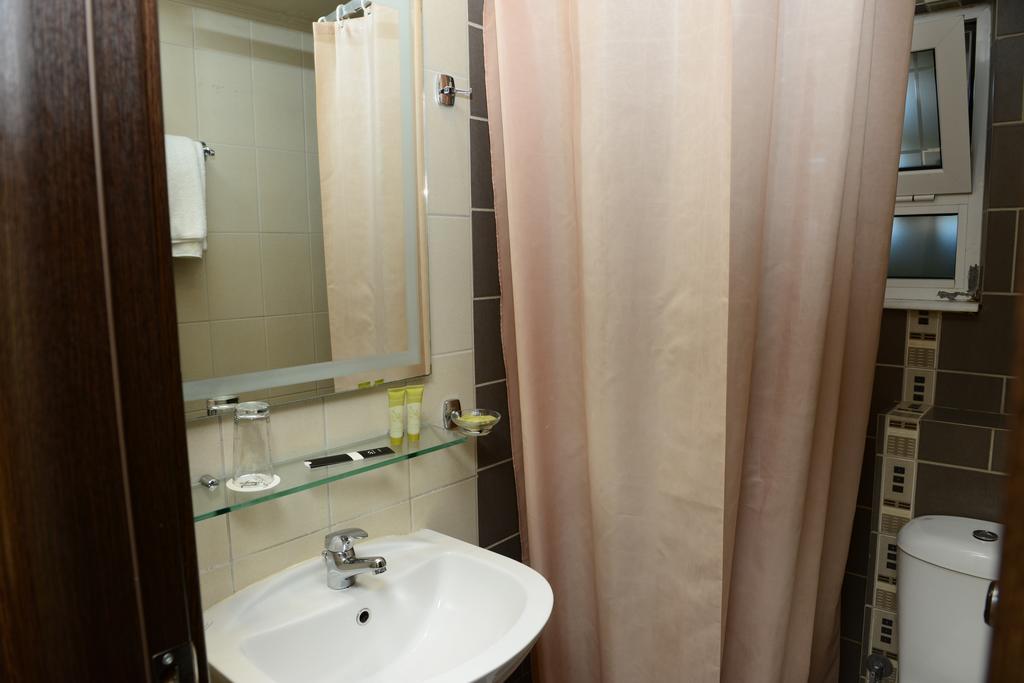 Ionion Hotel Κυπαρισσία Εξωτερικό φωτογραφία