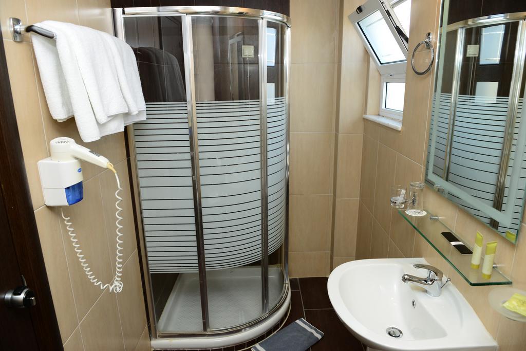 Ionion Hotel Κυπαρισσία Δωμάτιο φωτογραφία