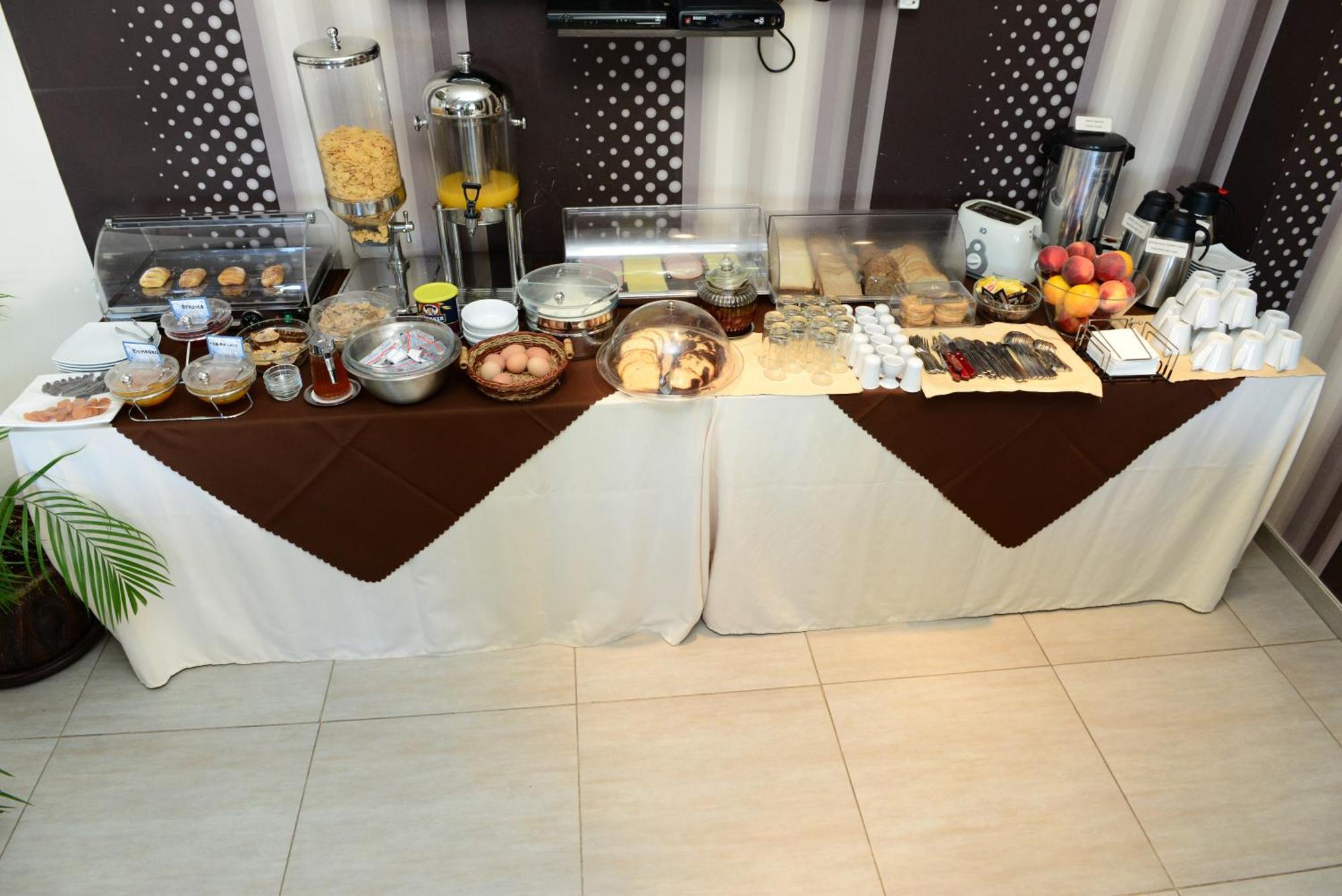 Ionion Hotel Κυπαρισσία Δωμάτιο φωτογραφία